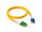 Патч-корд ADVANT ADVOS2-PCD01-LCLC-UA-LY, Duplex, тип волокна: SM 9/125 (OS2). Разъемы: LC/UPC-LC/APC. Длина: 1 м, оболочка: LSZH, диаметр кабеля: 3 см. Цвет оболочки: Желтый (ADVOS2-PCD01-LCLC-UA-LY)
